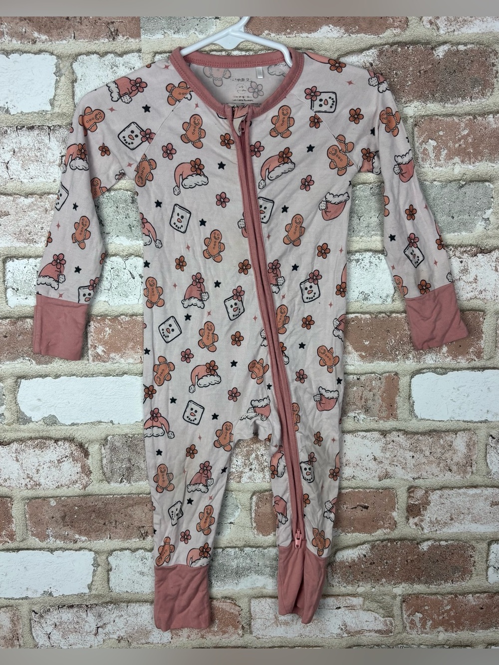 In my jammers Babygirl footless pajama set Bamboo 9/12 months Christmas Holiday